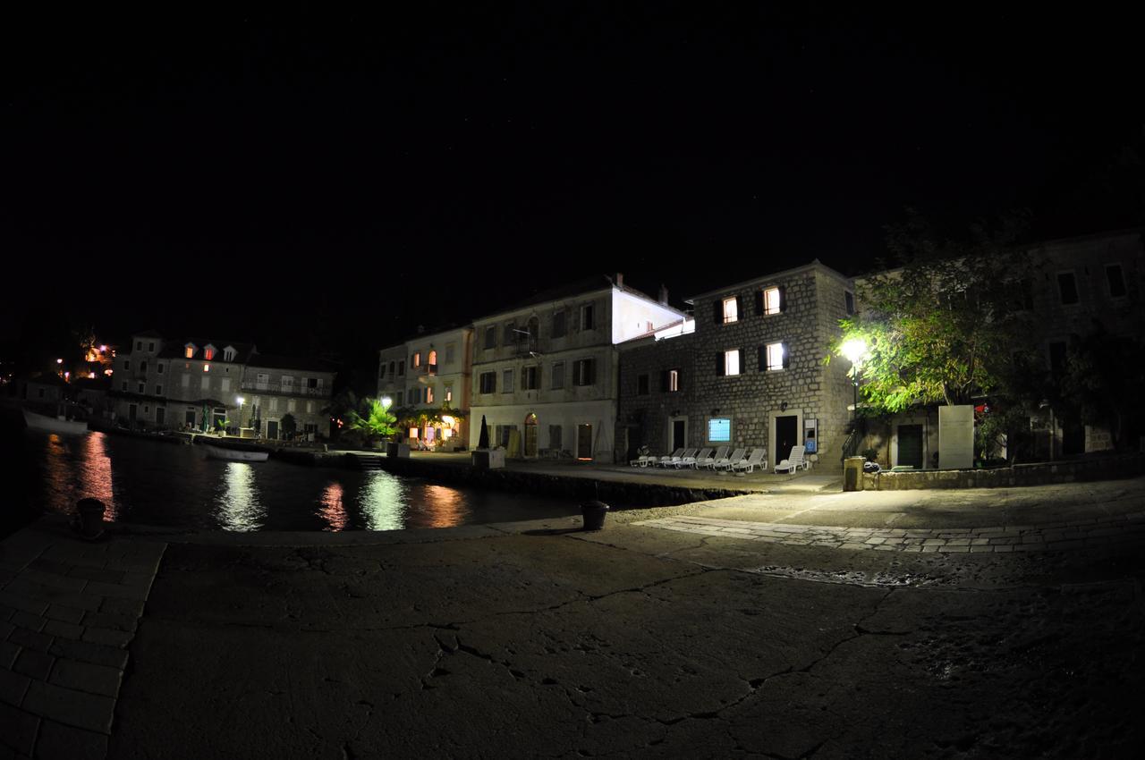 Rose - Apartmani Janovic Luštica Dış mekan fotoğraf